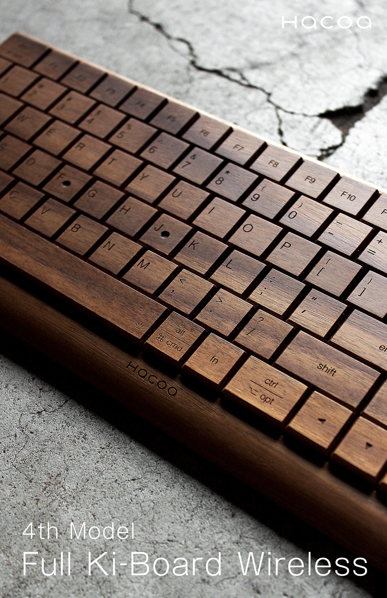 木製でできたキーボード