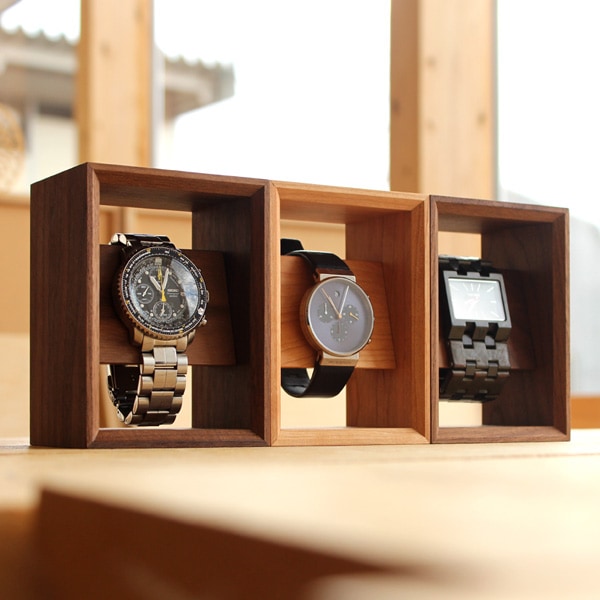 複数並べて腕時計のコレクションケースとしてお使い下さい