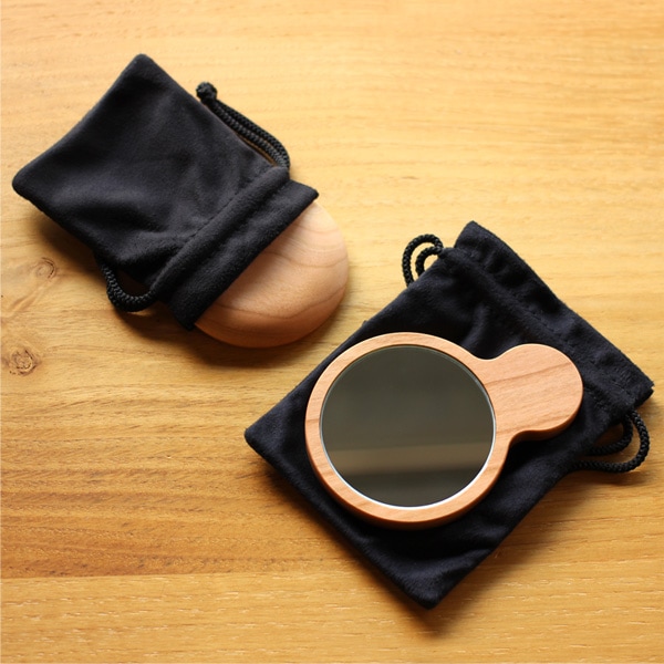 スエードポーチ付属