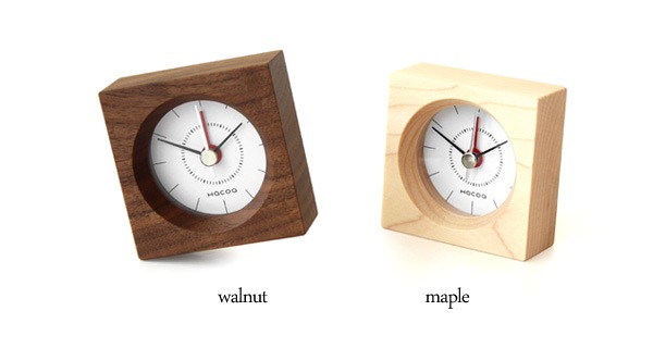 手のひらサイズのコンパクトな木製アラーム時計 目覚まし時計 Blockclock アラーム付き Hacoaブランド おしゃれな北欧風木製雑貨 贈り物 名入れギフト Hacoaオンラインストア