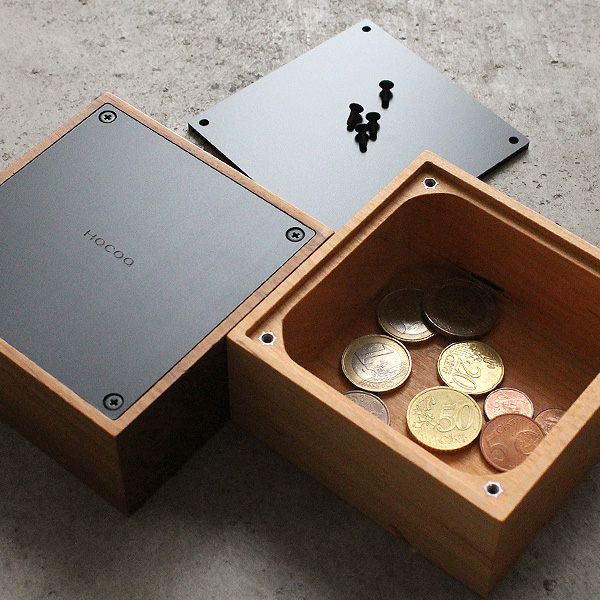 「Coin Box」オブジェのように美しい木製の貯金箱/北欧風デザイン/Hacoaブランド-北欧風木製雑貨・名入れの贈り物・ギフト通販 Hacoa