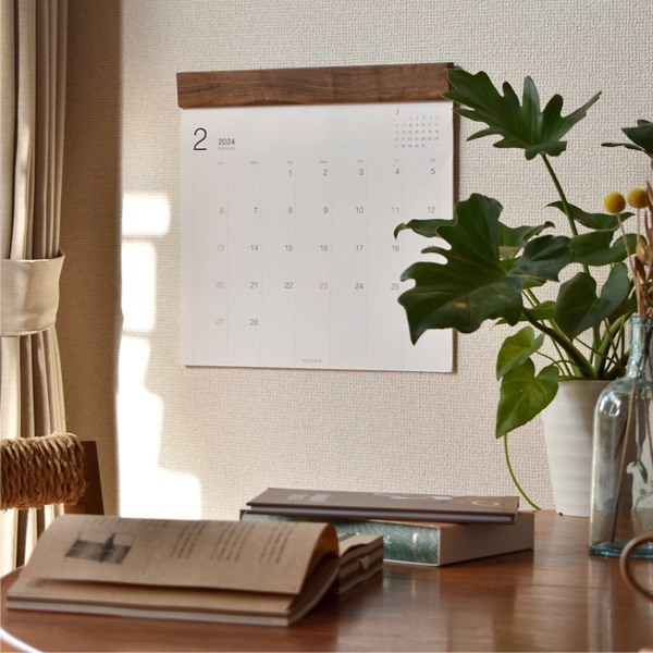 23年版 Wall Calendar インテリアに馴染むおしゃれな木製壁掛けカレンダー 23年1月 12月分 北欧風デザイン おしゃれな北欧風木製雑貨 贈り物 名入れギフト Hacoaオンラインストア