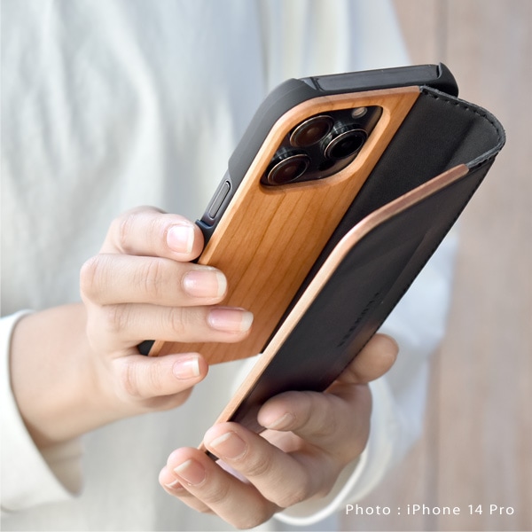 □【15Pro】「iPhone 15Pro FLIPCASE」木目が美しい手帳型アイフォン 