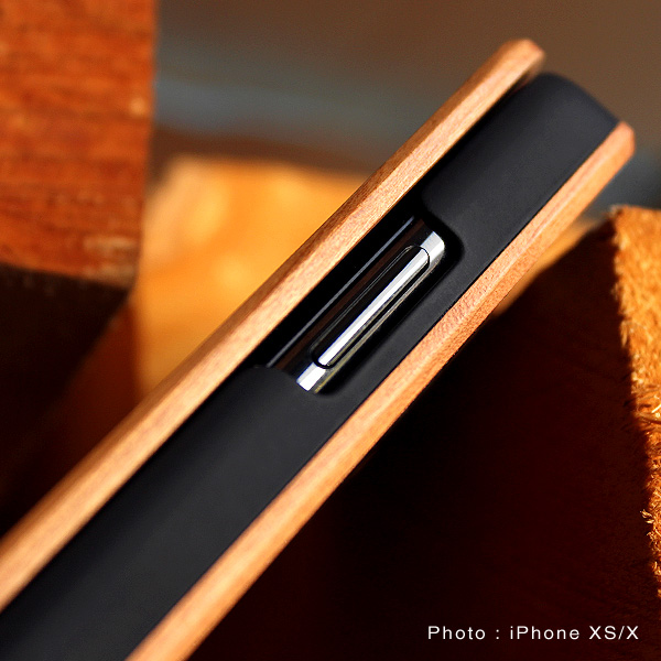 Sale Xs X Iphone Xs X Flipcase 木目の美しさをシンプルに表現した手帳型スマートフォンケース おしゃれな北欧風木製雑貨 贈り物 名入れギフト Hacoaオンラインストア