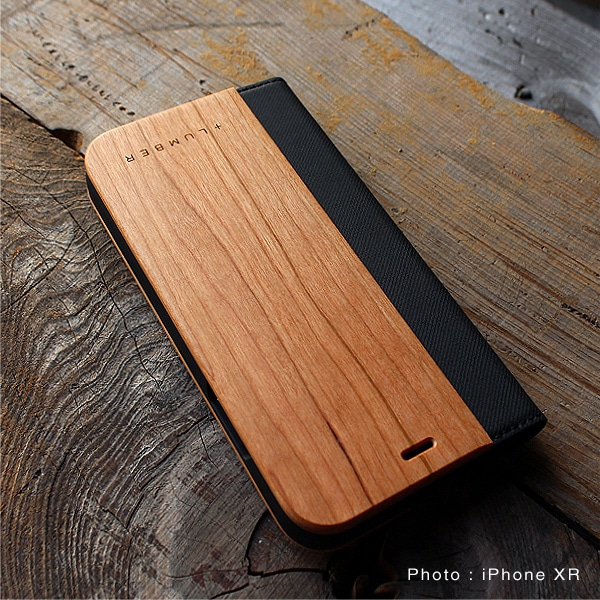 生産終了 Xr Iphone Xr Flipcase 木目の美しさをシンプルに表現した手帳型スマートフォンケース おしゃれな北欧風木製雑貨 贈り物 名入れギフト Hacoaオンラインストア