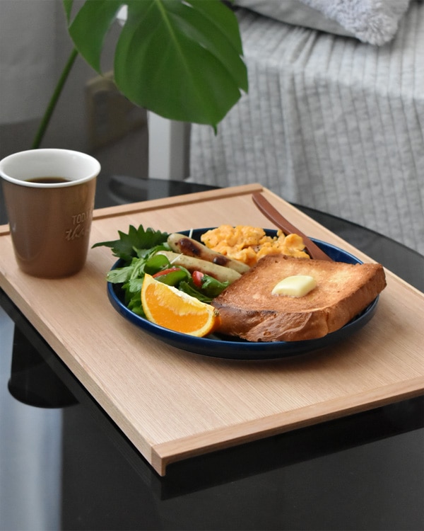 ネット限定】「Serving Tray」 木の素材感が引き立つミニマルデザイン