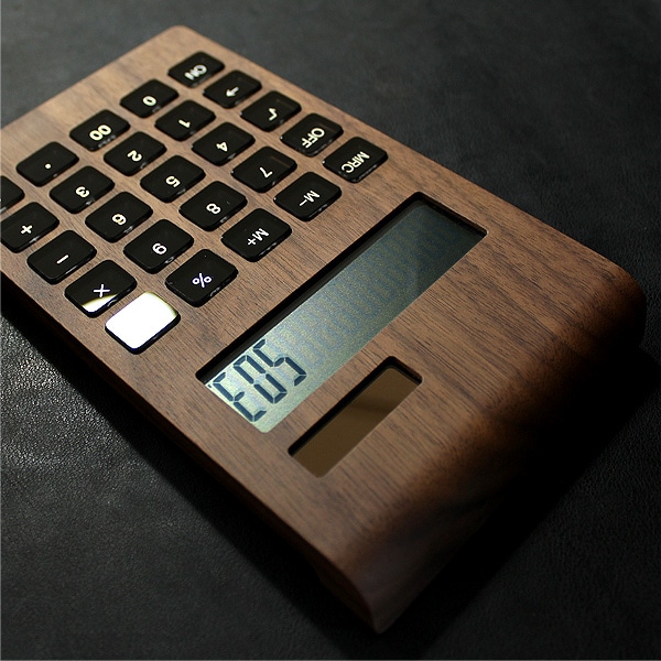 シンプルで美しいデザインの電卓