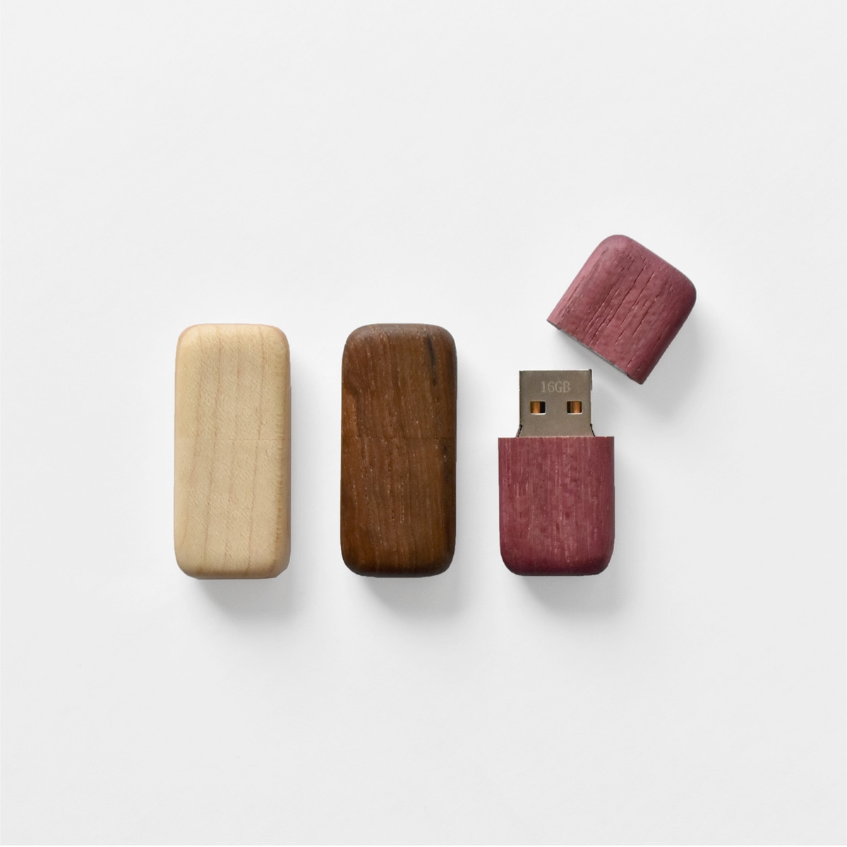 お菓子みたいな木製USBメモリ
