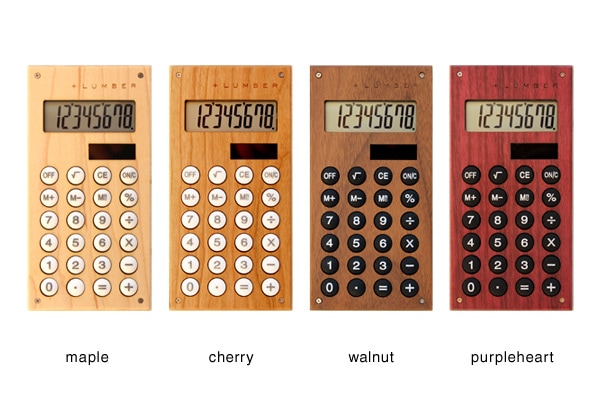 メープル・チェリー・ウォールナット・パープルハートの天然木板材をアクセントとしてプラスした電卓