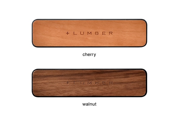 メープル・チェリー・ウォールナット・オークの天然木板材をアクセントとしてプラス