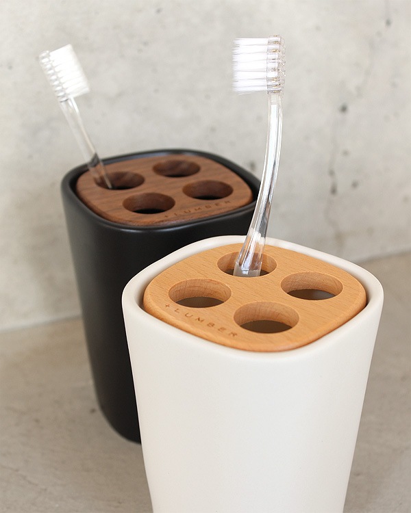 生産終了 Toothbrush Holder 木と陶器の質感を生かした歯ブラシホルダー おしゃれな北欧風木製雑貨 贈り物 名入れギフト Hacoaオンラインストア