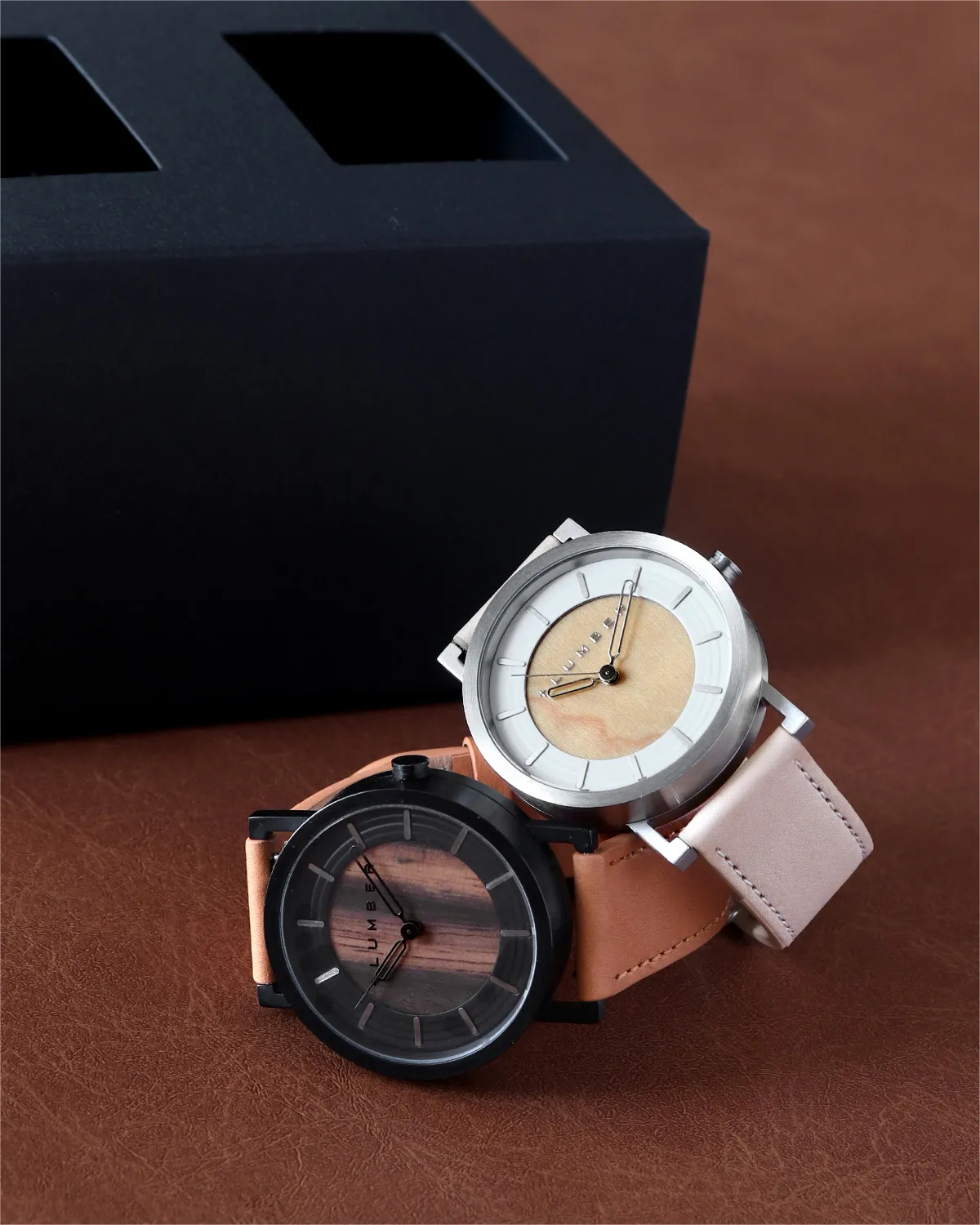 厚みのあるステンレスと銘木が融合した木製ペアウォッチ・腕時計ペアセット