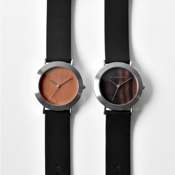 シリコンベルトの木製腕時計