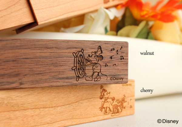 ディズニーキャラクターの木製印鑑ケース おしゃれな北欧風木製雑貨 贈り物 名入れギフト Hacoaオンラインストア