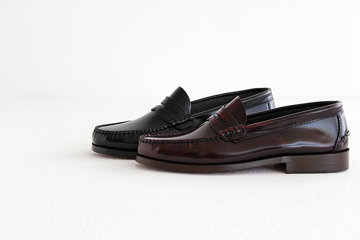 新作入荷!!】 ZAPATOS ARTESANOS ローファー 23cm ローファー/革靴