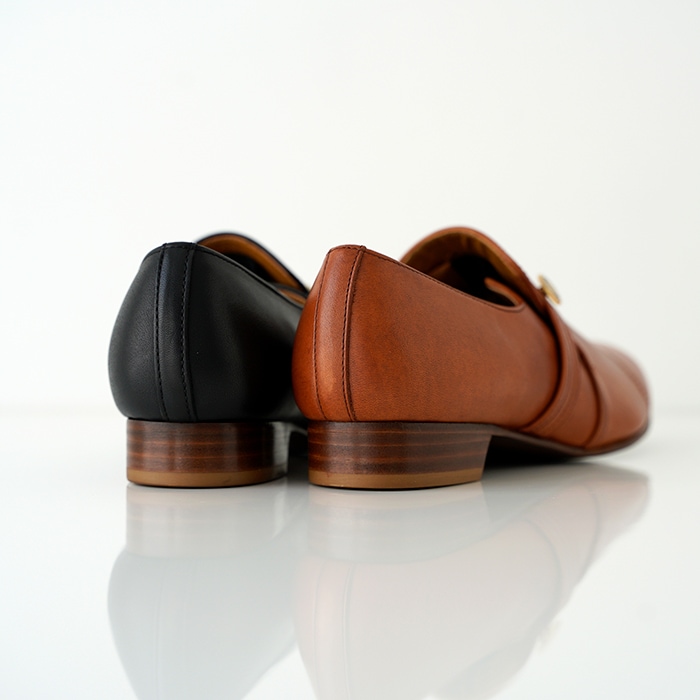 chausser（ショセ） エンブレム付きスリッポンシューズ C-248 靴通販