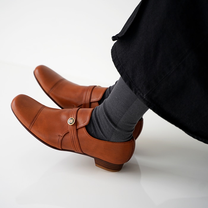 chausser（ショセ） エンブレム付きスリッポンシューズ C-248 靴通販