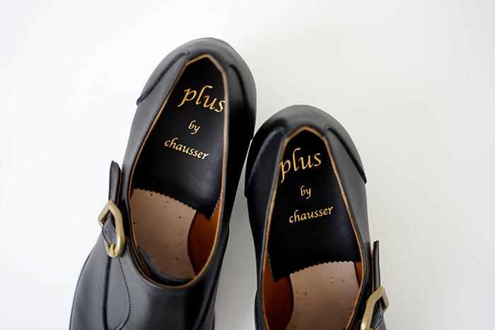 plus by chausser プリュス バイ ショセ レースアップ パンプス PC