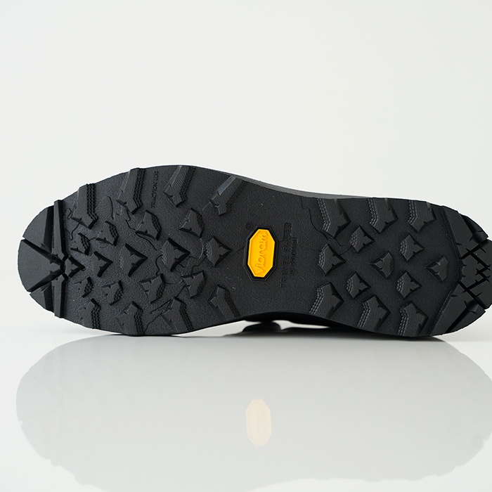 TRAVEL SHOES by chausser