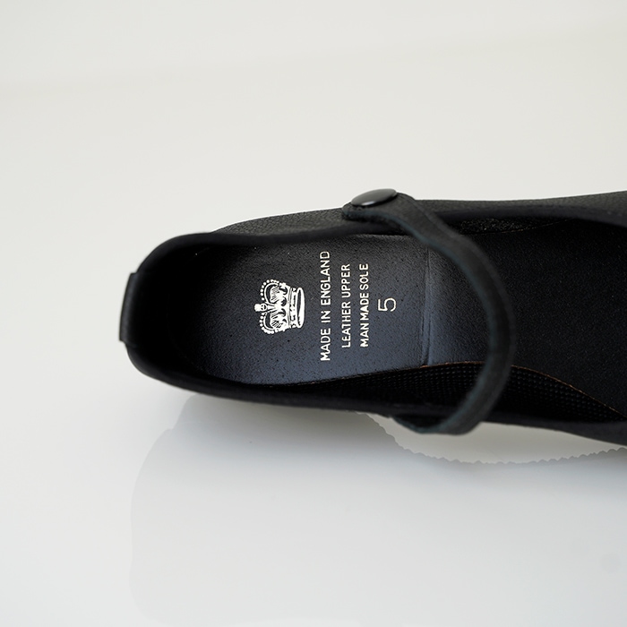 CROWN ���饦�� JAZZ