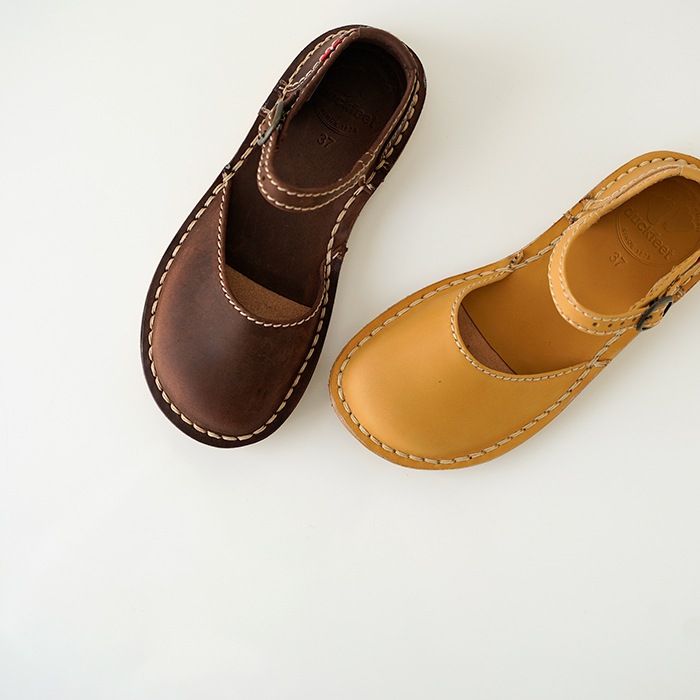duckfeet ���å��ե�����