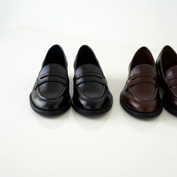 2025年　美品　エネス　ローファー　イタリア製　レザー　黒　23.5㎝ 2025年 美品 エネス コインローファー イタリア製 レザー 黒