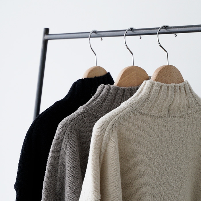 evam eva エヴァムエヴァ ニット renew-wool turtleneck リニュー