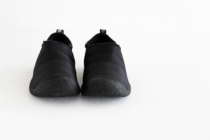 KEEN キーン スニーカー HOWSER II ハウザーツー W-TRIPLE BLACK レディース-hana shoes & co.