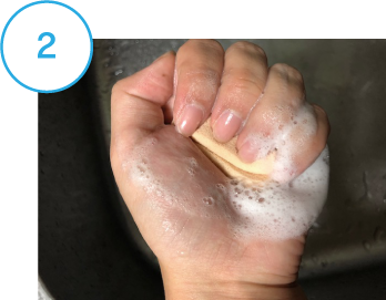 ファンデーションのパフ洗い2