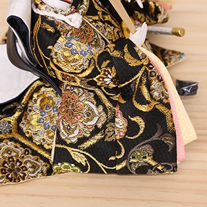 歴史ある岩槻雛人形と当工房