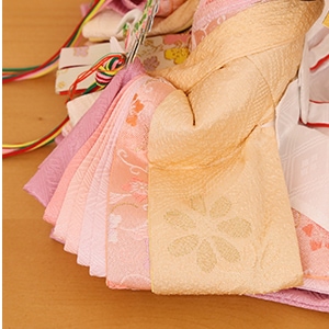 歴史ある岩槻雛人形と当工房