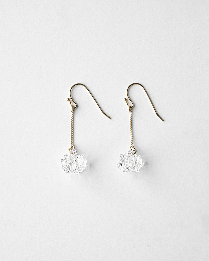 ピアス シロツメクサ3