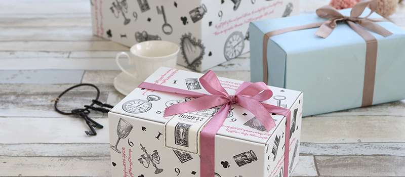 ギフトボックス（有料）