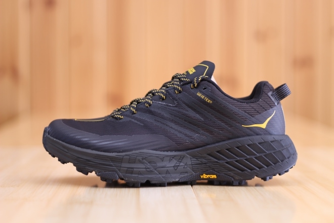 ホカオネオネ HOKA ONE ONE スピードゴート speedgoat