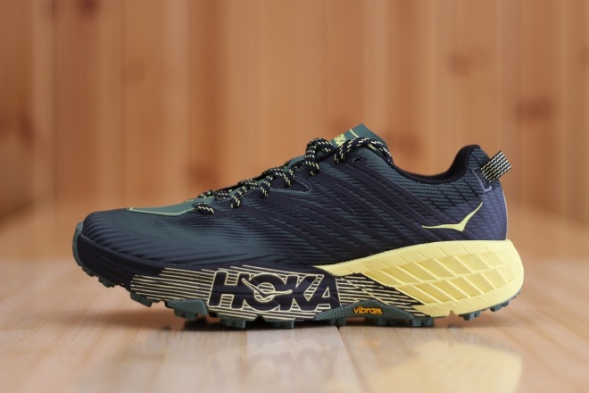 ホカオネオネ HOKA ONE ONE スピードゴート speedgoat