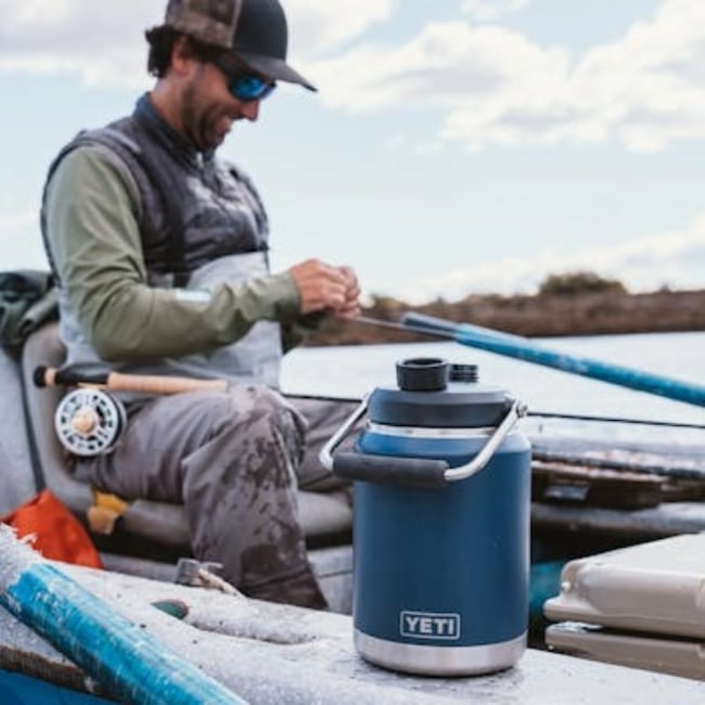 イエティ YETI ランブラー ハーフガロンジャグ Rambler Half Gallon