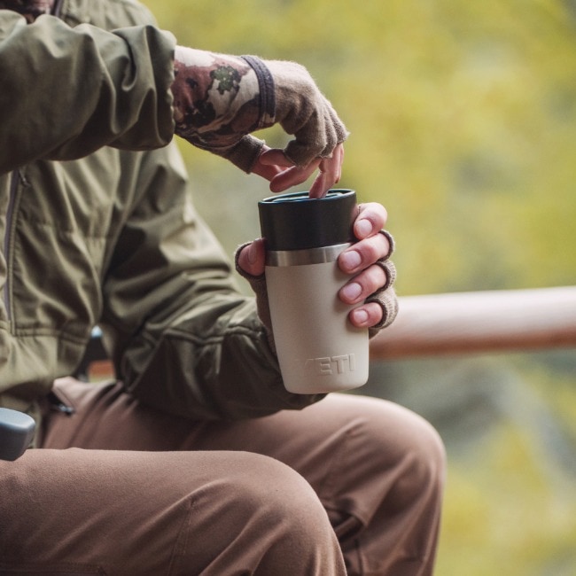 YETI イエティ ランブラー 8oz（236mL）トラベルボトル Rambler 236 ml