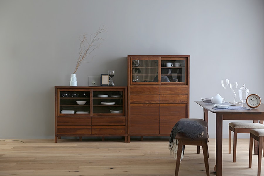 ホワイトオークのカップボード正面画像