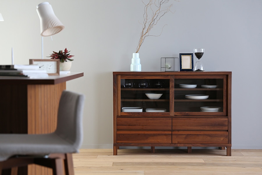 ホワイトオークのカップボード正面画像