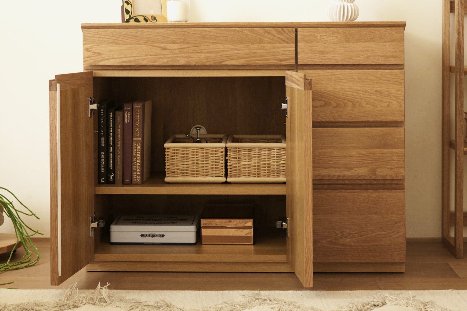 サイズ、デザインオーダー可！●２扉４引出キャビネット●ウォルナット●受注製作 ASTER アスター LIVING SET6 180天板 + 60キャビネット + 60ガラス扉 + 60