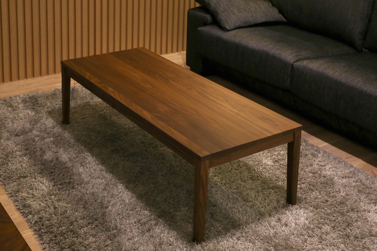 ホワイトオークのテーブル