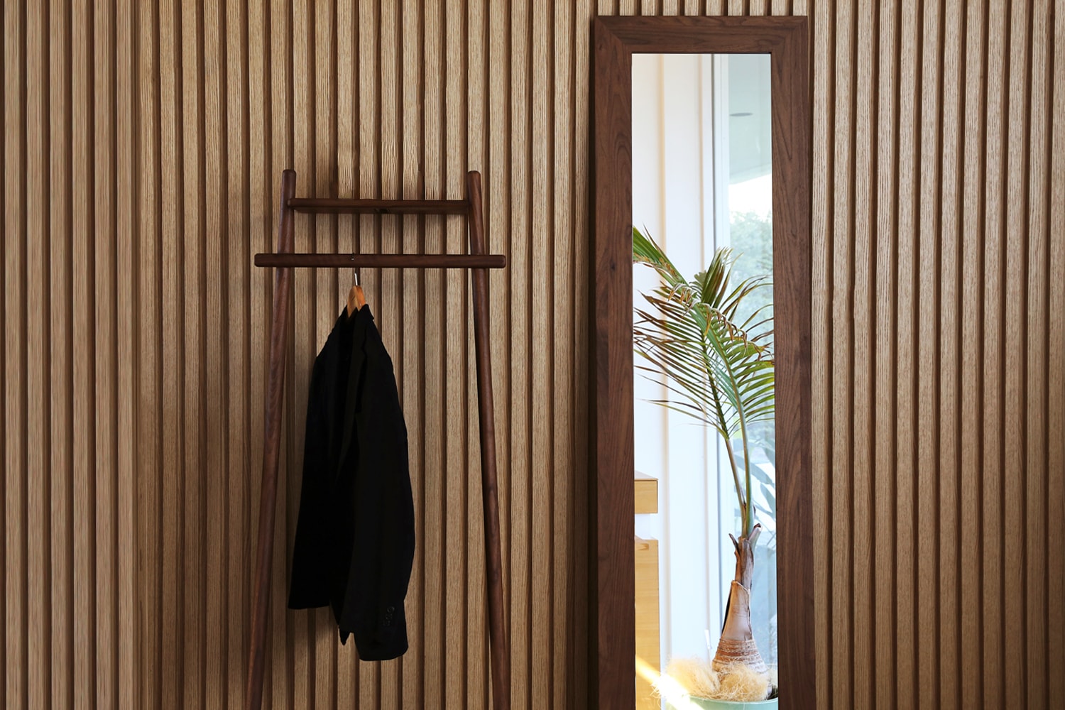 プレーンミラーコーディネート