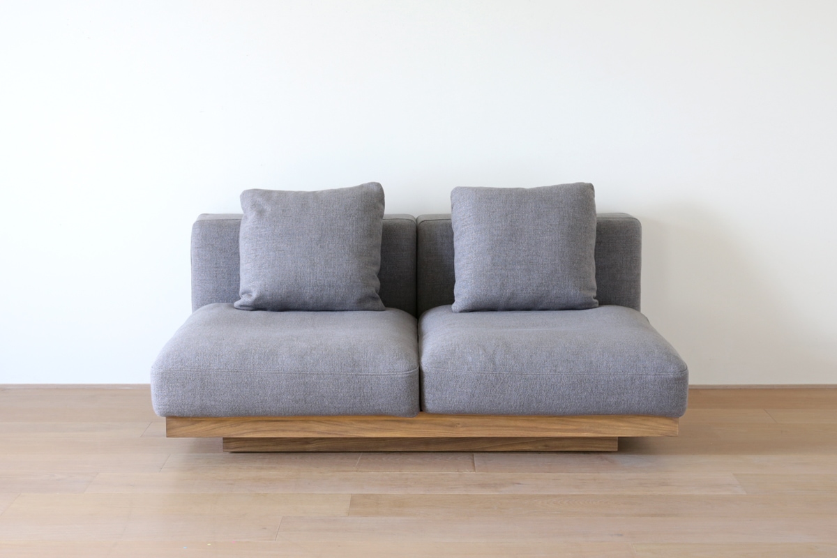 LANA SOFA ラナ 2.5人掛け グレー オーク/ウォルナット LANA SOFA ラナ 2.5人掛け グレー オーク/ウォルナット