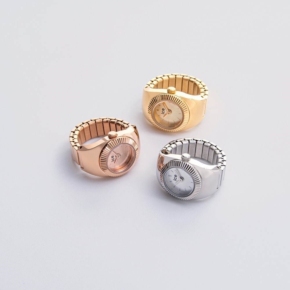 ICE WATCH アイスウォッチ リングウォッチ ICE ChouChou 着用イメージ