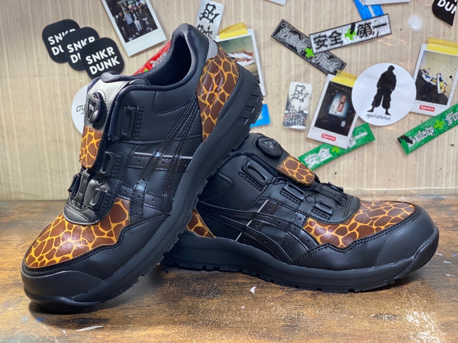 アシックス 秀久オリジナル安全靴 CP306BOA キリン柄 ブラック 【納期 