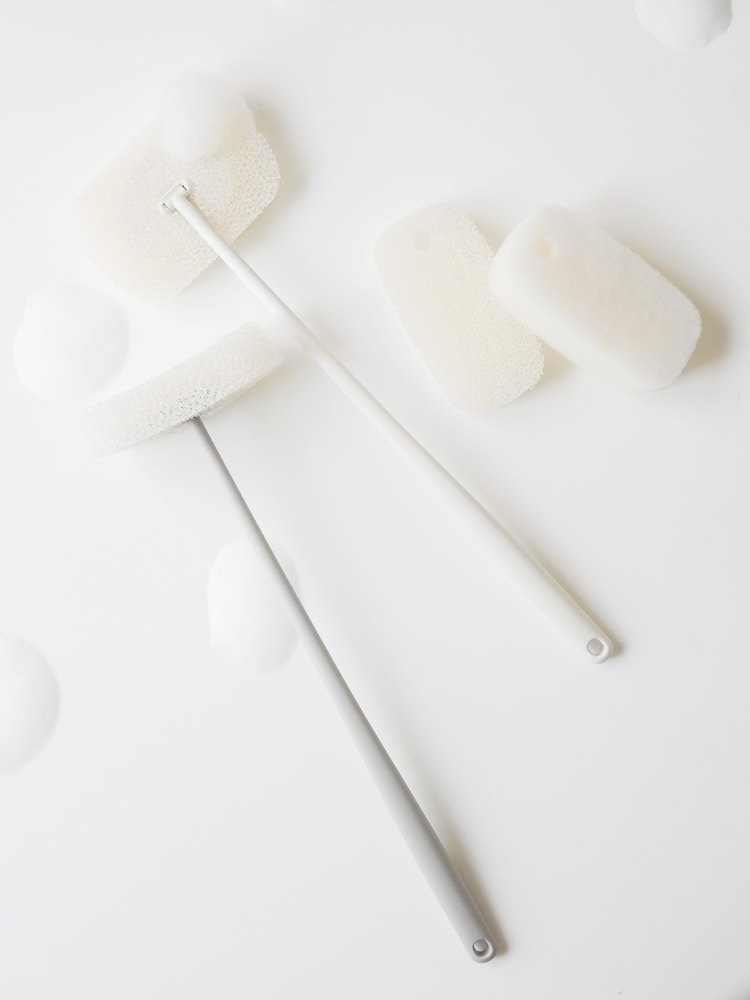 マーナの柄付きお風呂用スポンジと綿棒、ブラシ