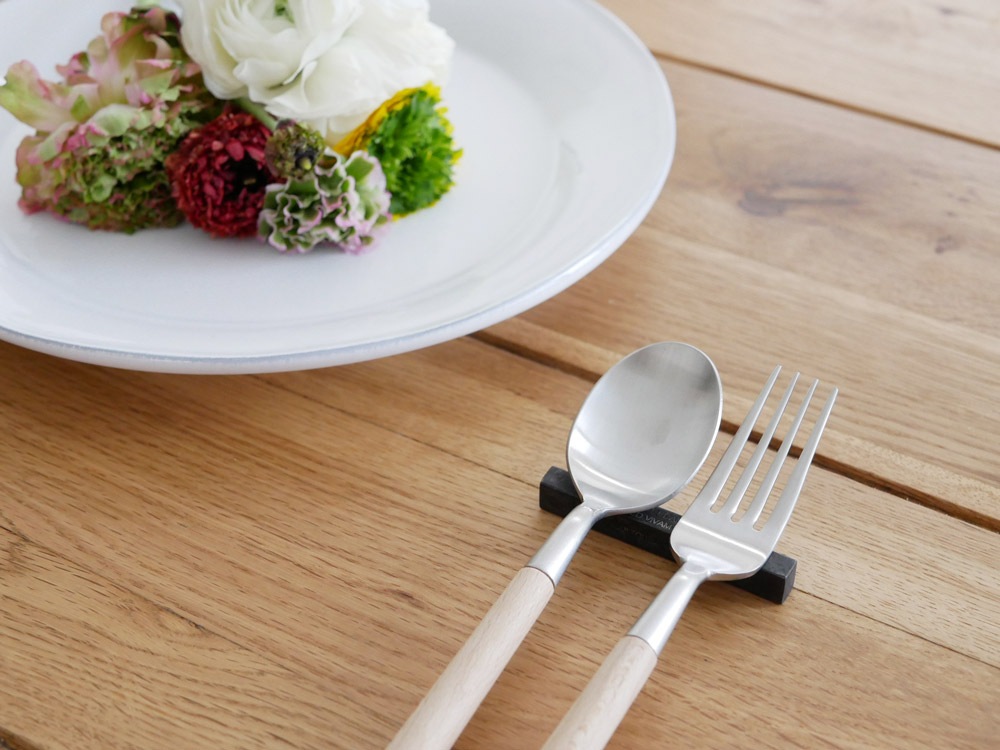 ダルトン製18-8ステンレスのカトラリーレストスクエア