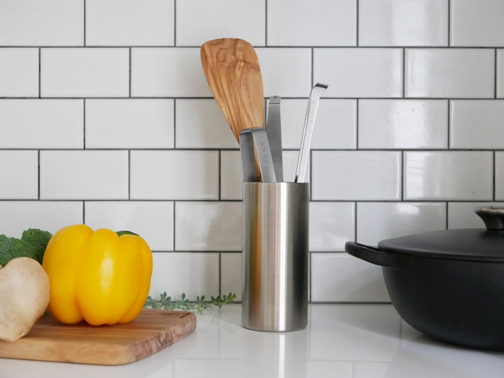 EAトCOのステンレス製タテツールコンテナ