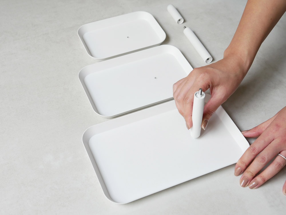 タワー製白色スチール3段キッチントレイ