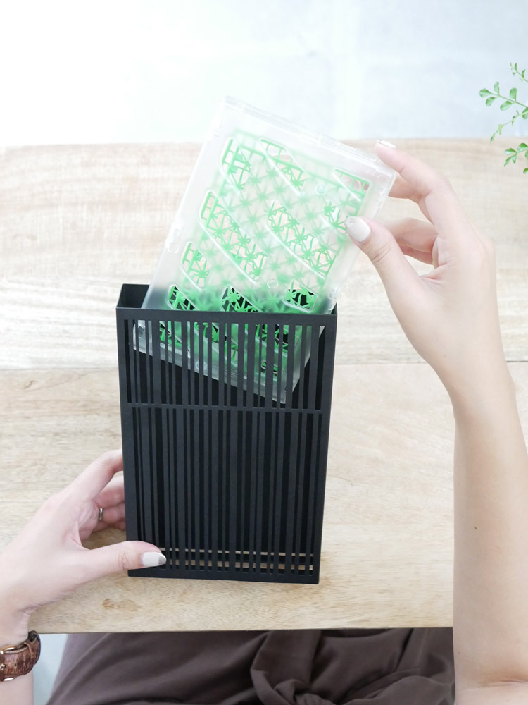 tower(YAMAZAKI)製マグネット式虫除けカバー